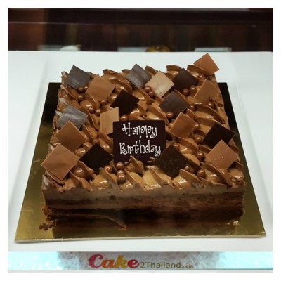 Chocolate Crunchy Layer Cake